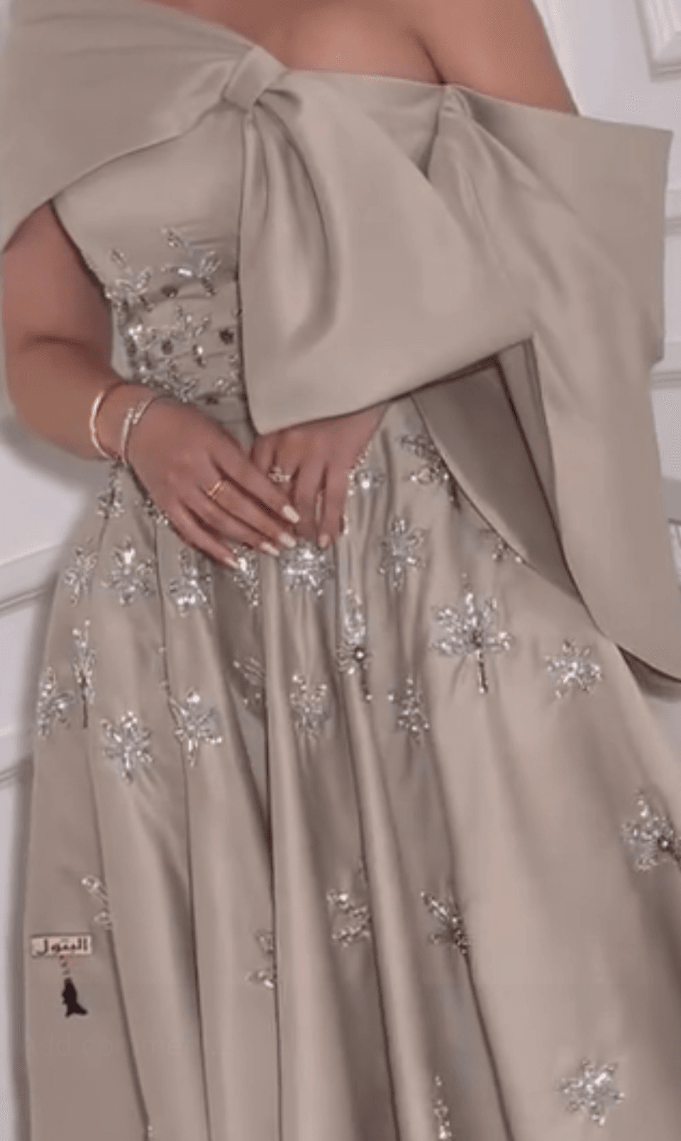 فستان لبسه وحده من مصممة بالكويت - 6